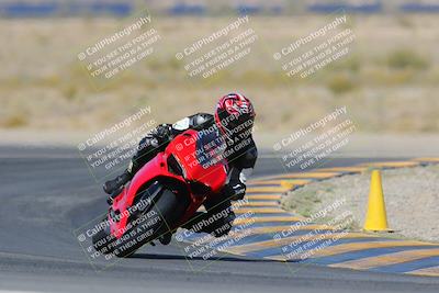 media/Apr-09-2023-SoCal Trackdays (Sun) [[333f347954]]/Turn 11 (10am)/